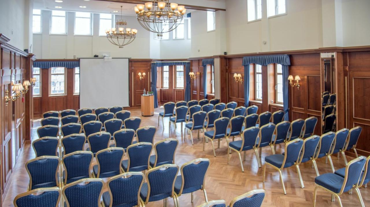 Landhotel Zum Hessenpark Neu-Anspach Exterior photo